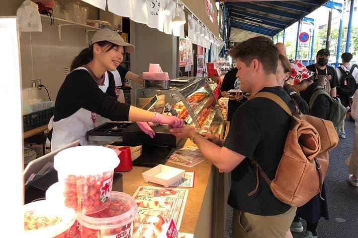 From Ocean to Chopsticks Tsukiji Market Food Tour By Local Expert — photo 4
