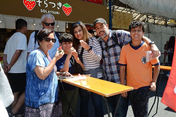 From Ocean to Chopsticks Tsukiji Market Food Tour By Local Expert — photo 3