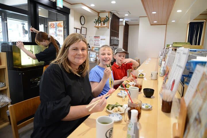 Old Meets Yumm Yanaka Friendly Food Tour with a Local Touch — photo 9