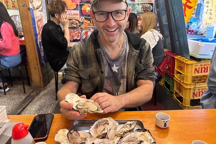 From Ocean to Chopsticks Tsukiji Market Food Tour By Local Expert — photo 2