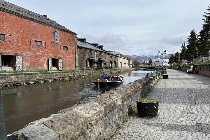7 Hour Day Trip Otaru from Sapporo by public transportation — photo 14