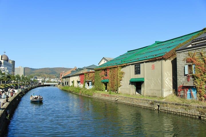 7 Hour Day Trip Otaru from Sapporo by public transportation — photo 10