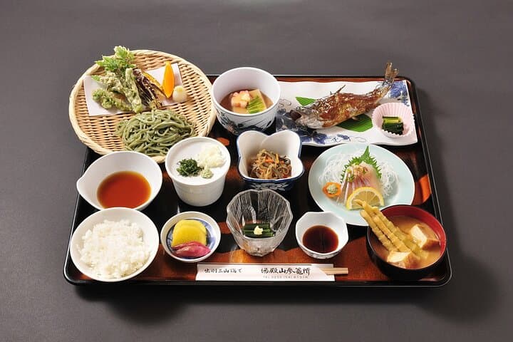 Three Mountains of Dewa staying at Mt. Yudonosan Sanrojo lodge — photo 4