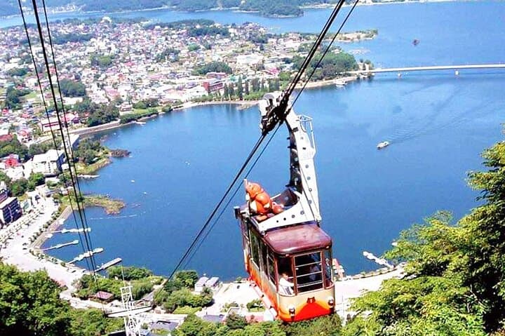 Mt. Fuji Day tour: Kawaguchi Lake Ropeway, Matcha, Oshino Hakkai — photo 9