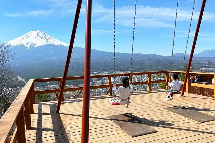 Mt. Fuji Day tour: Kawaguchi Lake Ropeway, Matcha, Oshino Hakkai — photo 16