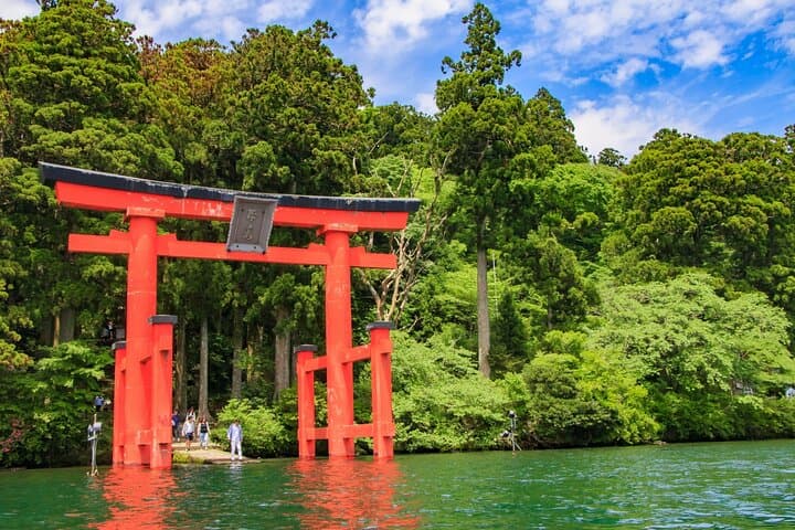 Full Day Tour of Mount Fuji and Hakone from Tokyo — photo 8