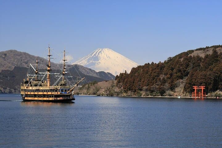 Full Day Tour of Mount Fuji and Hakone from Tokyo — photo 1