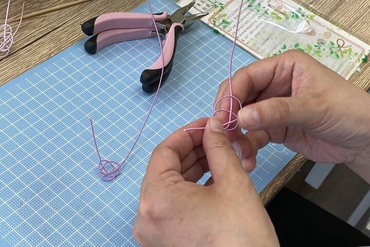 Japanese paper Notebook and Mizuhiki Belt and bookmark Workshop — photo 5