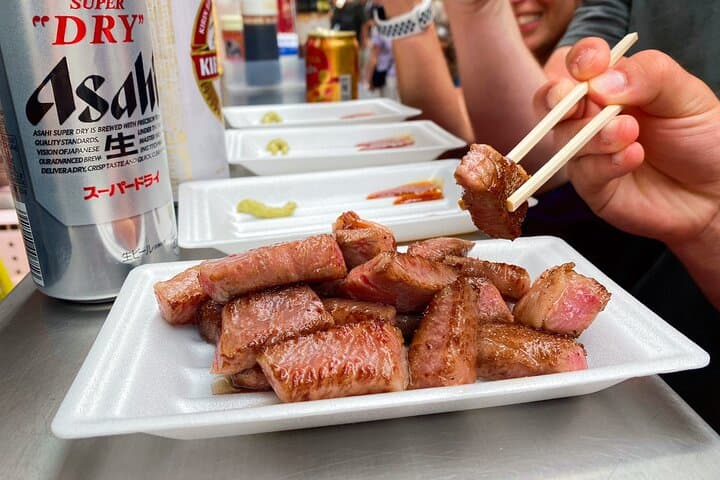 PRIVATE 6hr, Food tour from Osaka Castle, Kuromon, Dotonbori. — photo 4