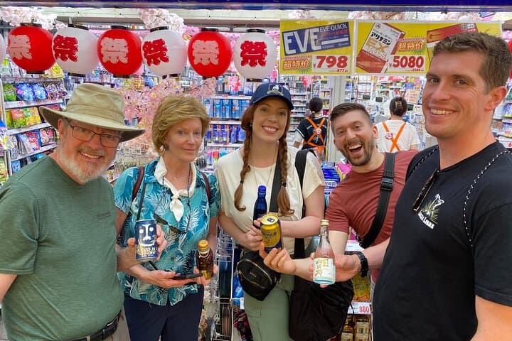 PRIVATE 6hr, Food tour from Osaka Castle, Kuromon, Dotonbori. — photo 3