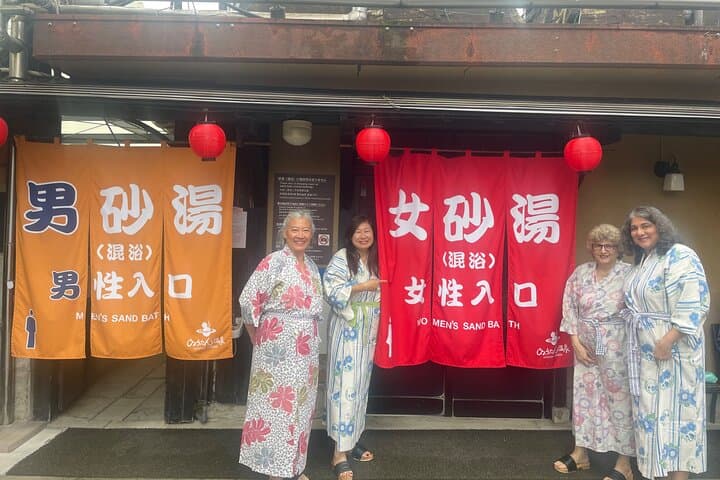 Hot Spring Beppu Onsen with Blue Hell cozy Tour by Car and walk — photo 3