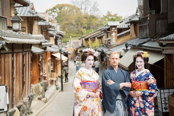 Kyoto Kiyomizudera Temple : Maiko Strolling plan — photo 7