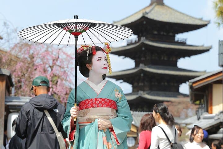 Kyoto Kiyomizudera Temple : Maiko Strolling plan — photo 5