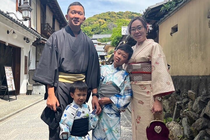 Kyoto Kimono Rental Chamatsu Family Package — photo 6