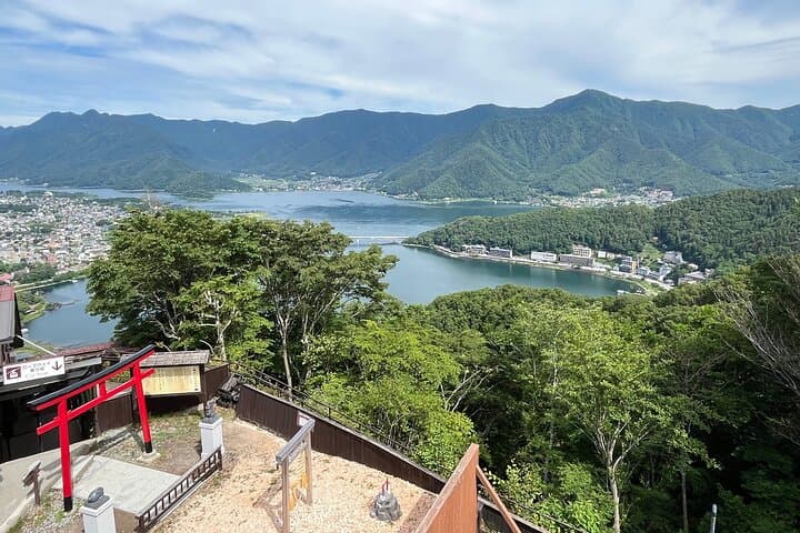 Experience the Stunning Nature of Mt.Fuji - Private Tour — photo 17