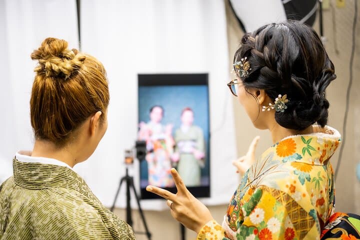 Kimono & Self Photo shoot Experience near tourist attractions — photo 3