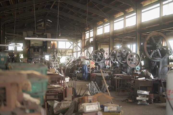 One-of-a-kind frying pan crafting tour — photo 2