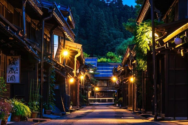 Hida Takayama Shirakawa-go Gassho Village Day Trip in Nagoya — photo 5