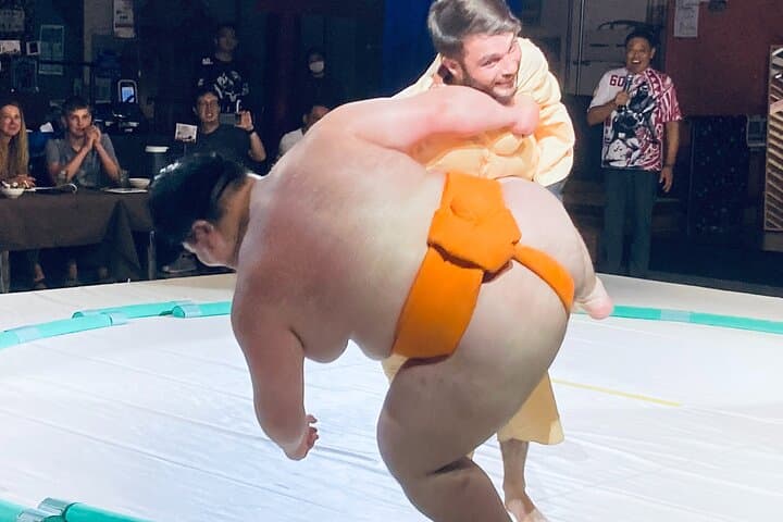 Up-Close Sumo Experience at Ochi Stable: Wear Kimono in Osaka — photo 4