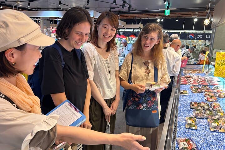 Taste of Kanazawa (Food tasting in Omicho Market & Higashi Chaya) — photo 17
