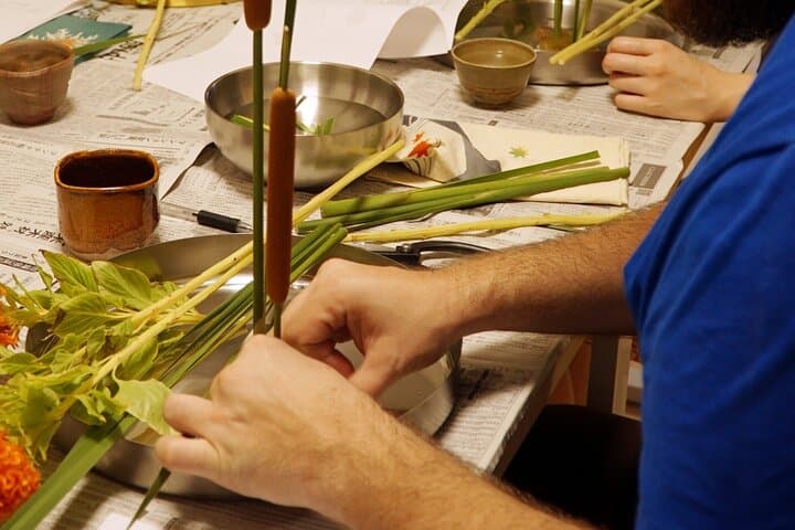 Osaka: Learning Ikebana with Japanese Masters — photo 7