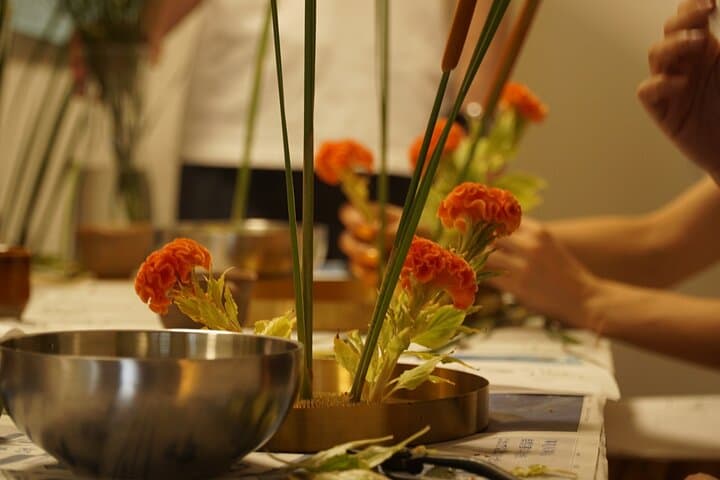 Osaka: Learning Ikebana with Japanese Masters — photo 8