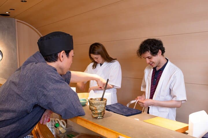 Sushi Making & Sake Tasting at a Michelin-Listed Hidden Gem — photo 11