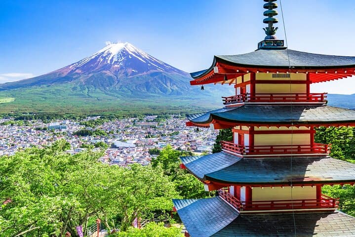 Mt. Fuji 5th, Oshino Hakkai, Onsen Full-Day Trip From Tokyo — photo 9