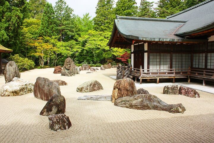Koyasan Private Day Trip from Osaka or Kyoto with English Driver — photo 3