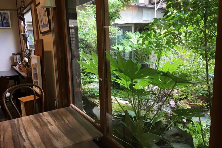Private Home Visit Style Tour in Yanaka with Local Experience — photo 4