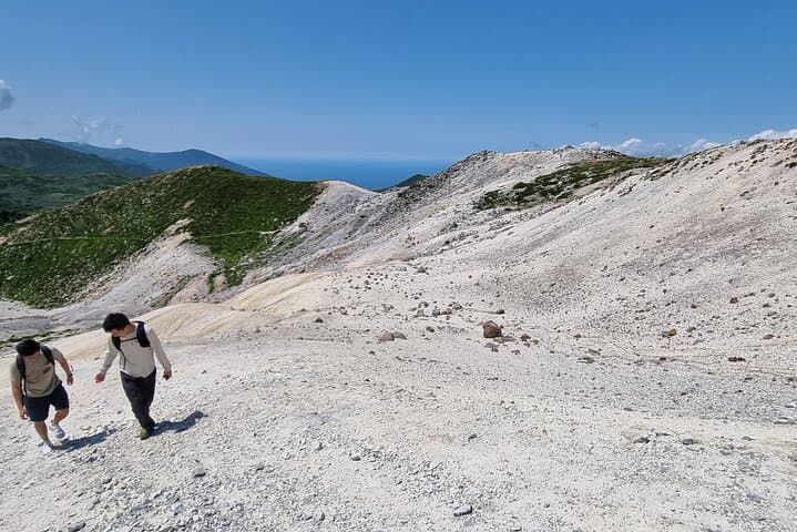 Hiking Day Trip From Niseko — photo 4