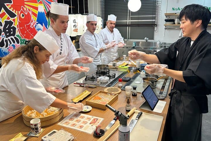 Kanazawa: Sushi & Japanese Cooking at a 56-Year Cooking School — photo 20