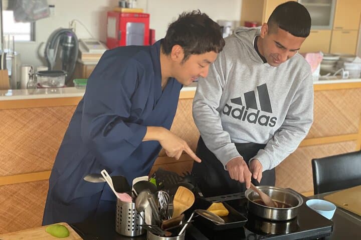 Cook and Roll The Sushi Like a Samurai in Osaka — photo 2