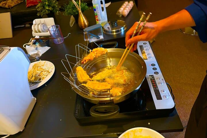 Family Friendly Osaka Tempura Cooking Class — photo 6