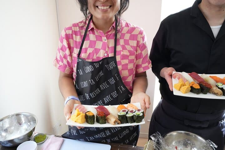 Private & Small Group 3 Types of Sushi Lesson & Supermarket Tour — photo 16