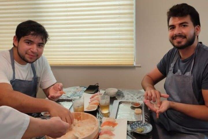Private & Small Group 3 Types of Sushi Lesson & Supermarket Tour — photo 6