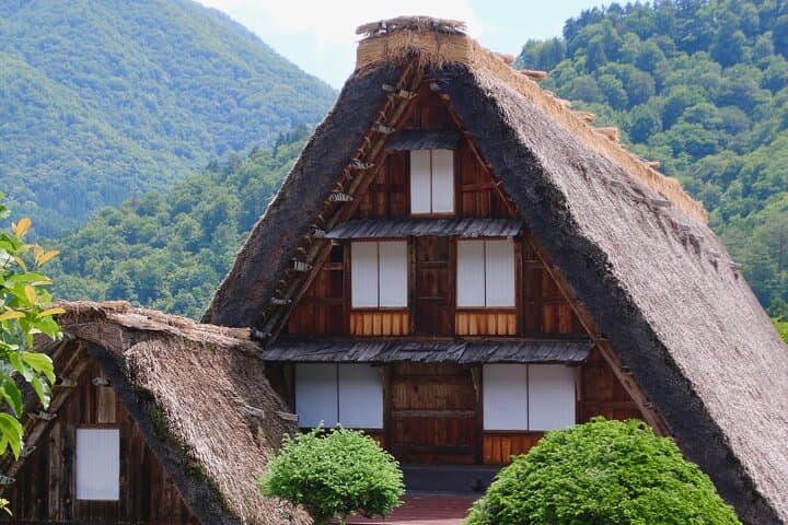 One-Way Bus Ticket: Takayama to Kanazawa via UNESCO Shirakawa-go — photo 13