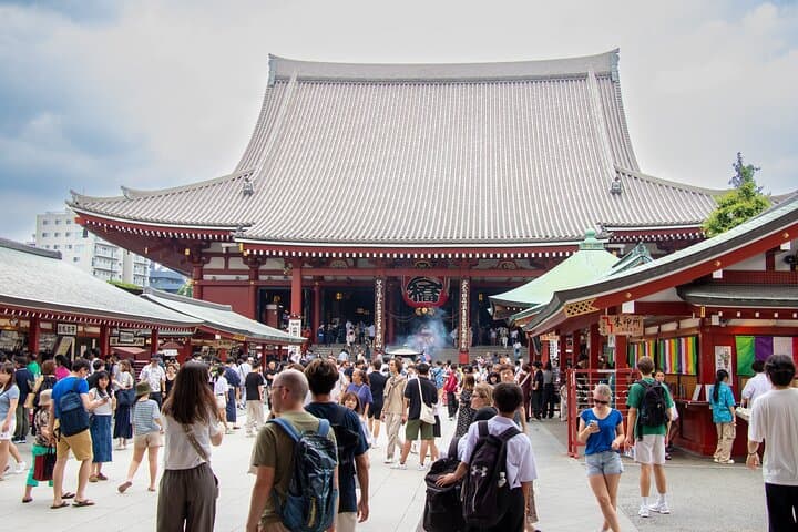 Tokyo’s Must-Sees: 5-hour Tsukiji, Akihabara & Asakusa Tour — photo 18