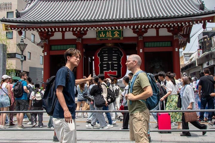 Tokyo’s Must-Sees: 5-hour Tsukiji, Akihabara & Asakusa Tour — photo 2