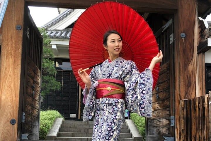 Go out freely wearing a traditional kimono — photo 1