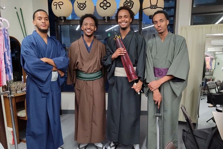 Go out freely wearing a traditional kimono — photo 8