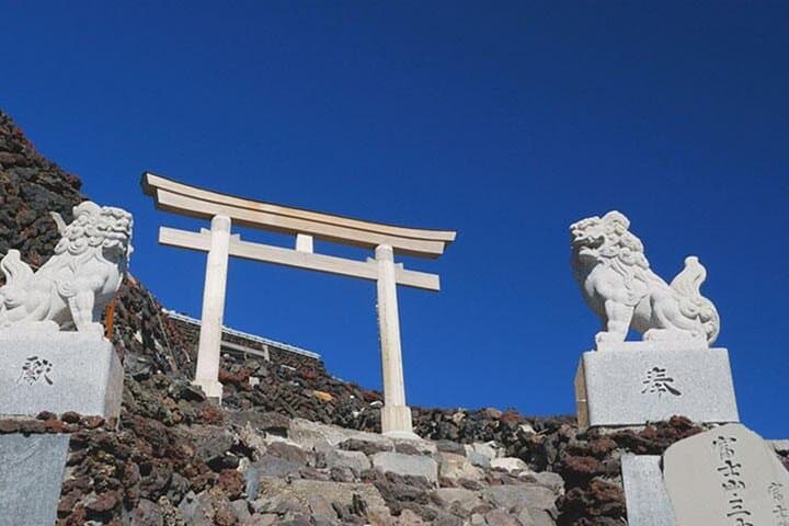 2-Day Mt. Fuji Summit Climb & 8th Station Stay with English Guide — photo 10