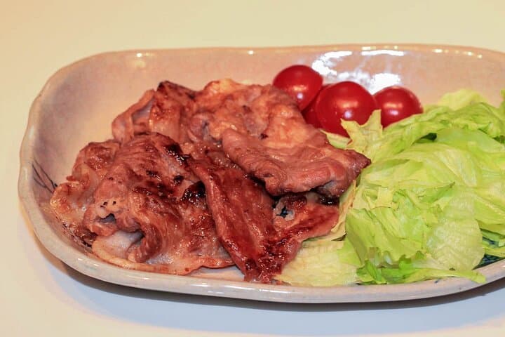 Fukuoka Japanese Home Cooking: Ginger Pork — photo 7
