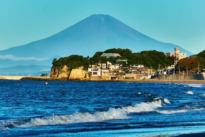 From Tokyo Kamakura, Hachimangu Shrine and Enoshima Full Day Tour — photo 10
