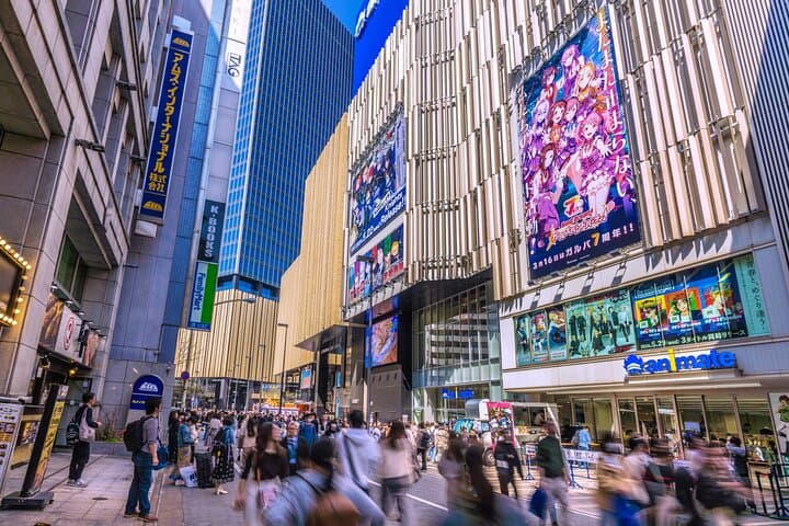 Tokyo: Visit Cosplay Shop and Shopping in Anime Store — photo 8