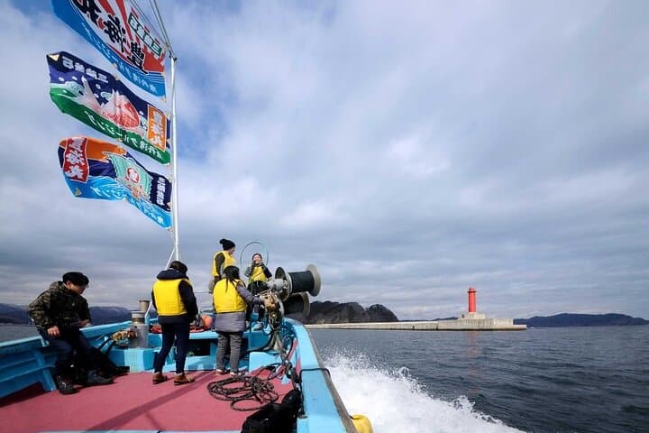 Kamaishi Bay Fishing Boat Cruise with Guided Local Fisherman — photo 2