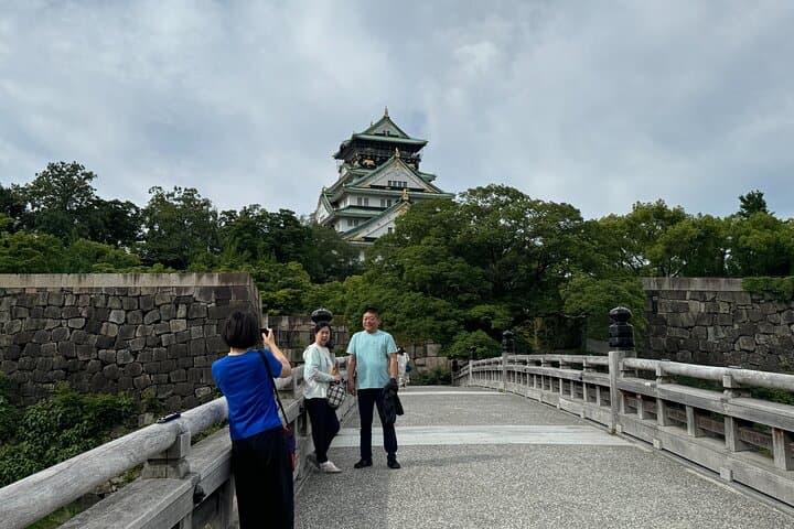 Guided Tour of Osaka Castle and Osaka Historical Museum — photo 12
