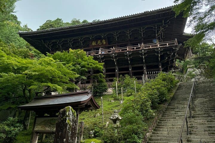 Himeji: Private Guided Tour of Himeji Castle and Engyoji Temple — photo 10