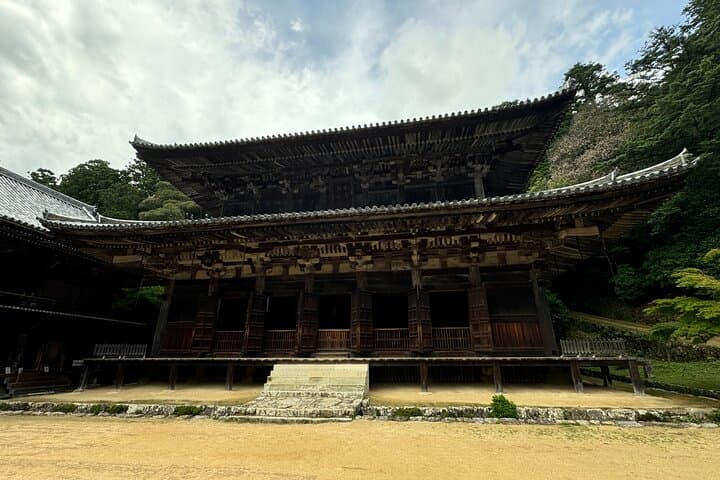 Himeji: Private Guided Tour of Himeji Castle and Engyoji Temple — photo 19