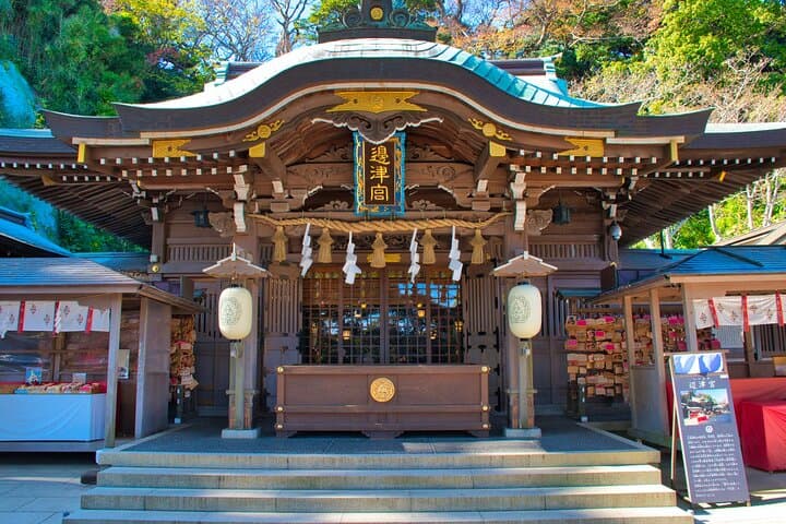 Gourmet Food and Temple Visit tour in Enoshima — photo 2